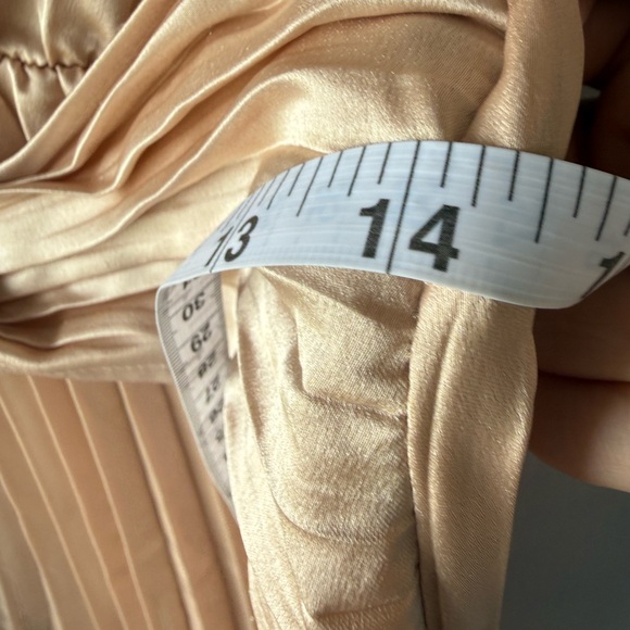 Asymmetrical One-Shoulder Pleated Midi Dress in Cream/Gold - Picture 5 of 8